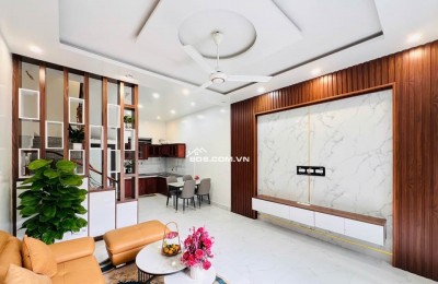 HUỲNH THÚC KHÁNG - PHÁO ĐÀI LÁNG: Nhà ~40m2, ngõ thông, Sáng đẹp - ở ngay, giá tốt!